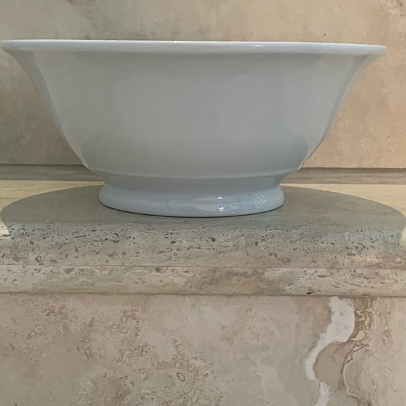 Apilco Bowl Classic Whiteware Porcelain Tulip Bowl Salad Serving WILLIAMS SONOMA - Picture 4 of 11